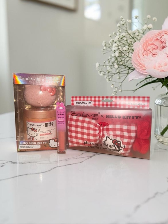 Hello Kitty Other - The Crème Shop Bundle  Spa Headband, Silky Skin Bath Set & lip/cheek NIB
